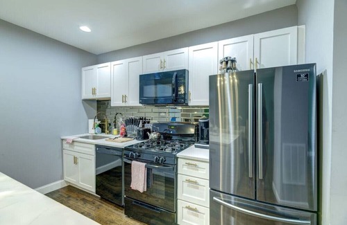 Fairlawn Haus | Emerald Escape Hilltop Home