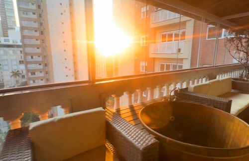 Itaim Bibi Wohnung | Coverage with Hot Tub in Itaim