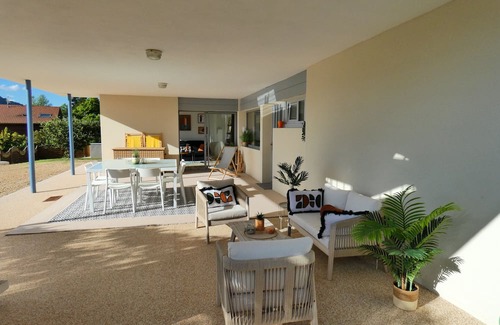 Bilieu Wohnung | LAC CASA 60 - gîte with beach and terrace overlooking the lake