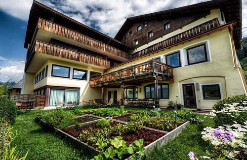 Patsch Haus | Double room prepaid -10% with extra bed - Bärenwirth - Hotel & Restaurant