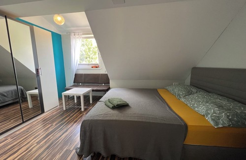 Hohenthurn Haus | Fair-priced and compact rooms overlooking Dobratsch (10 mins to Dreiländereck)
