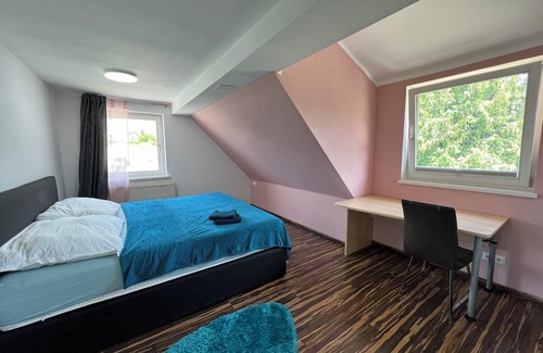 Hohenthurn Haus | Fair-priced and compact rooms overlooking Dobratsch (10 mins to Dreiländereck)
