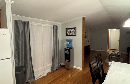 Schuyler Falls Haus | Charming 2-bedroom house with AC, WiFi in enchanting Schuyler Falls