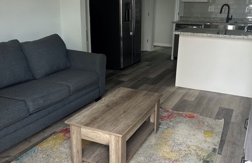 Chalmette Wohnung | Charming 2-bedroom apartment with WiFi, AC in peaceful Chalmette