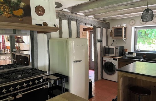 Saint-Ouen-les-Vignes Haus | Longère à la Campagne Avec Piscine Intérieure, Idéale Famille . Animaux Acceptés