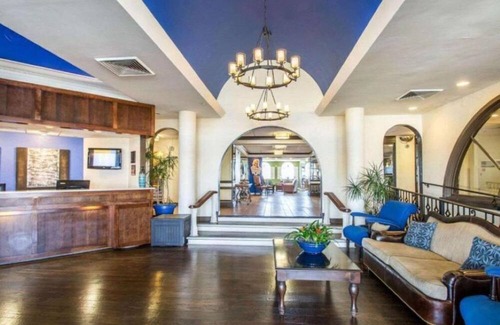 Ormond Shores Eigentumswohnung | ENJOY 5 NIGHTS FOR THE 2025 DAYTONA 500 AT CASA DEL MAR ORMOND BEACH n2/12-2/17n