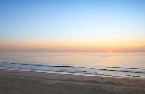 Ormond Shores Eigentumswohnung | ENJOY 5 NIGHTS FOR THE 2025 DAYTONA 500 AT CASA DEL MAR ORMOND BEACH n2/12-2/17n