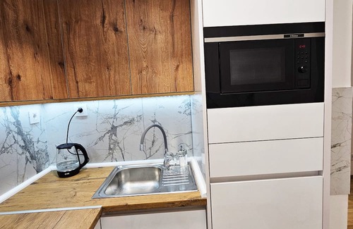 Novi Sad Wohnung | Charming 2-bedroom apartment in fabulous Novi Sad with WiFi, AC