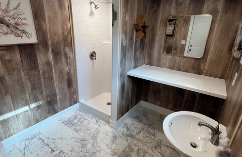 Yemassee Hütte | Tiny House nestled on private farm. Just 1 mile off of I-95!