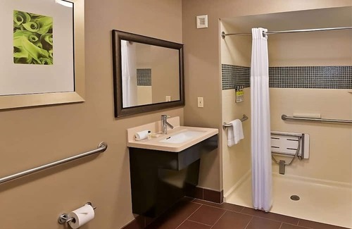 Sunnyvale Haus | 4 Charming Suites w/Pet-Friendly Rooms, BBQ Area & Fresh Breakfast