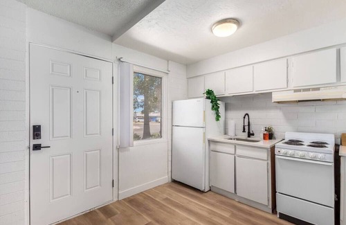 New Papago Parkway Wohnung | This apartment is a 2 bedroom(s), 2 bathrooms, located in Scottsdale, AZ.