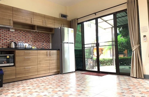 Hang Dong Wohnung | Fully furnished 32 SQM studio with kitchen, wifi and pool access.