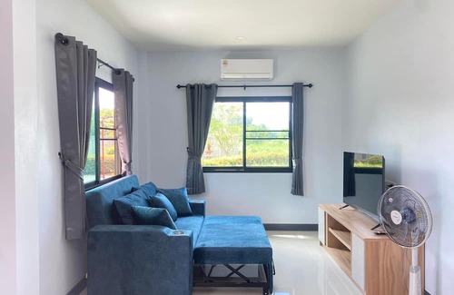 Hang Dong Haus | Fully furnish 44 SQM bungalow, western kitchen, pool access on site (Unit1)