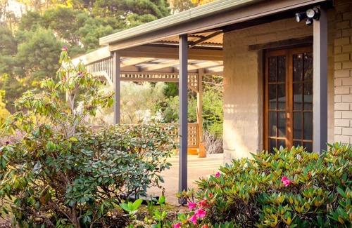 South Bruny Haus | Cloudy Creek Cottage ~float in serenity!