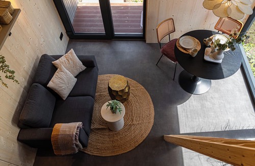 Houthem Haus | Tinyhouse Dille met Hottub op Steenworp Afstand van Maastricht en Valkenburg
