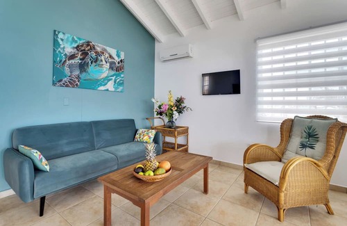 Playa Pabou Wohnung | Kas Kokki - Charming 1-bedroom oceanfront apartment