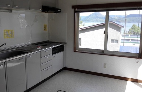 Toyako Haus | Lake side view, Lake Toya, Walk 1 mins from the house /1 mins walk to Lake Toya, fireworks can be seen from the room