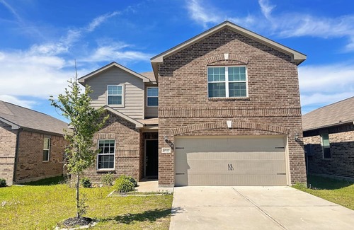 Atascocita Haus | Spacious 5-bedroom house in welcoming Humble… Minutes to AIH Airport!