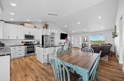 Gooding County Haus | *Heart of Wendell*Massive yard*fire pit*Parking