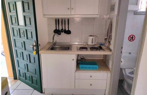 Roda Wohnung | Studio Apartment 'Standard 1' with Shared Terrace, Wi-Fi and Air Conditioning