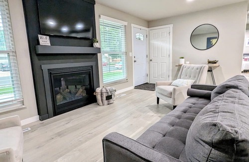 Fort Collins Haus | Spacious 5-bedroom house in fantastic Fort Collins with AC, WiFi