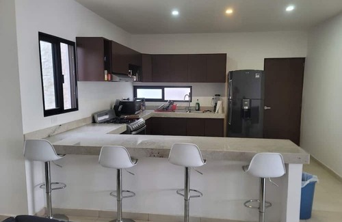 Merida Haus | Charming 3-bedroom townhome with AC and WiFi in delightful Sitpach