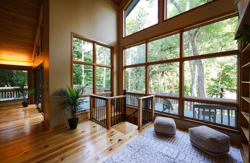 Lansing Haus | LNSNG VISTA I River + Trails