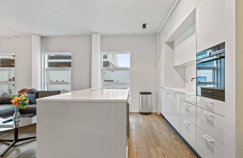 Downtown Wohnung | Modern & spacious City Center Oasis - Free Parking