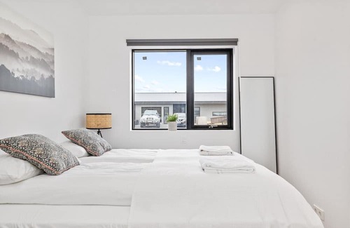 Arborg Wohnung | Private Selfoss Lodge - 2024