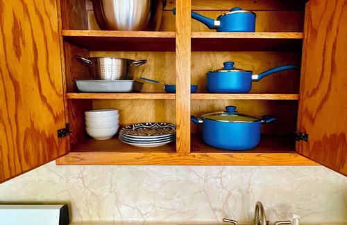 New Roads Haus | Pointe Breeze Kitchenette #16