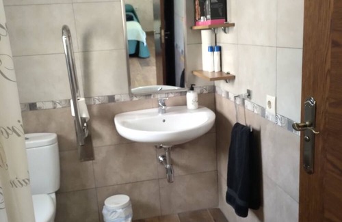 Codo Wohnung | Studio Apartment 'Estudio Zafranales' with Sea View, Wi-Fi and Air Conditioning
