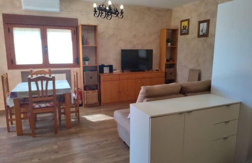 Codo Wohnung | Studio Apartment 'Estudio Zafranales' with Sea View, Wi-Fi and Air Conditioning