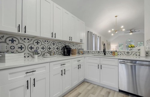 McKinney Haus | BOHO Chic-South Austin 3BR-ACL-SOCO-COTA, and AUS Airport nearby-PETSOk