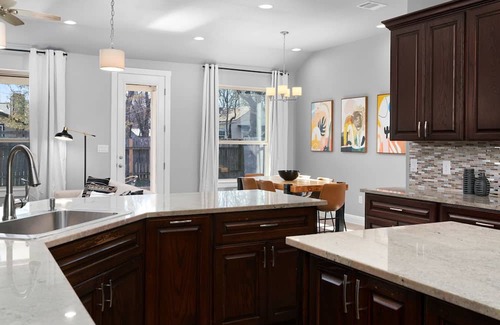 Round Rock Haus | BOHO Style 5BR Social House LUXE Round Rock