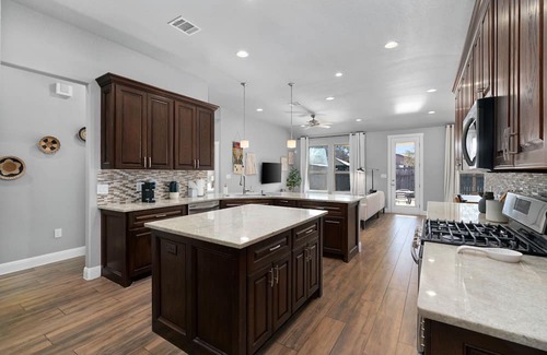 Round Rock Haus | BOHO Style 5BR Social House LUXE Round Rock