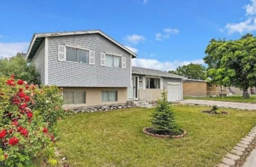 Burley Haus | 1 Bed 1 Bath apartment