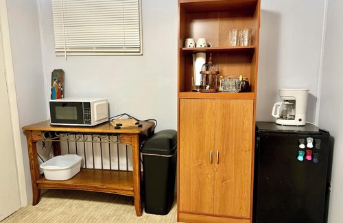 Gillette Haus | Grandma’s Basement - a cozy, fully furnished basement with WiFi in Gillette