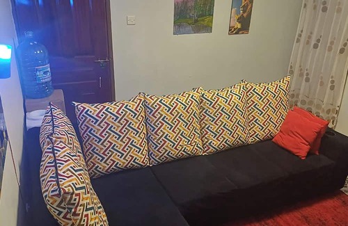 Kutus Wohnung | Cozy 1-bedroom apartment in delightful Kutus with WiFi