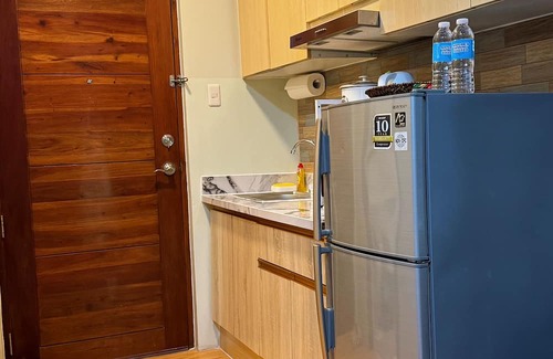 Lahug Eigentumswohnung | Cozy Studio condo in charming Cebu City with WiFi, AC, near IT Park