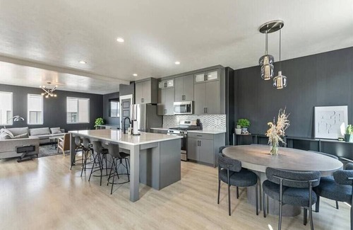 American Fork Haus | New! Onyx Oasis | 2 Car Garage | TV | Central