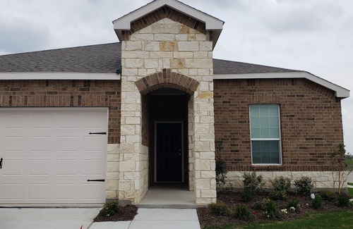 Forney Haus | Dallas Cowboy fans easy access to AT&T Stadium and DT Dallas