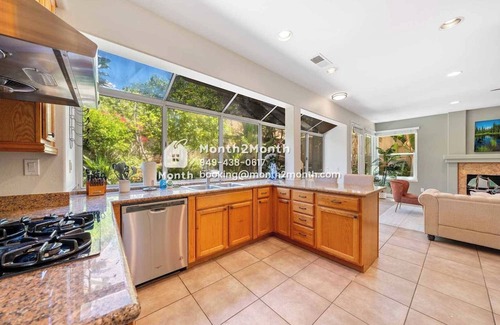 Aliso Viejo Haus | Saddleridge Sanctuary #42198