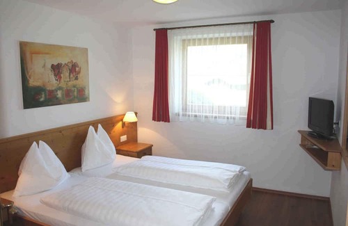 Brixen im Thale Kabine | Holiday house with a view of the mountains