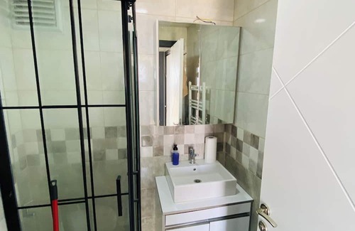 Avcilar Wohnung | lake & sea view apartment