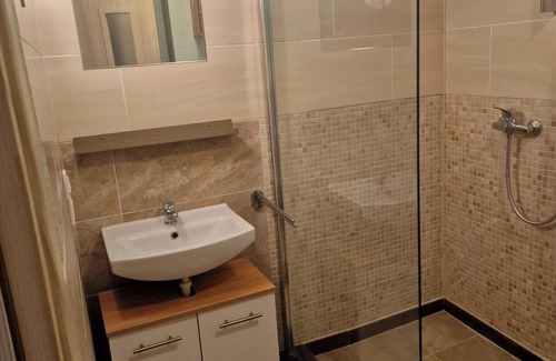 Wunsdorf Wohnung | Gemütliche Ferienwohnung in Zesch am see