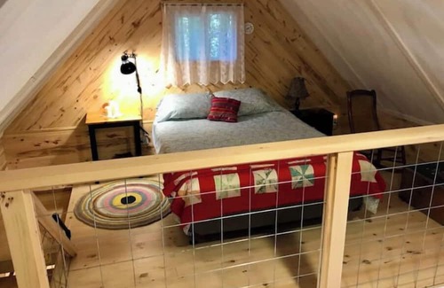 North Grenville Kabine | Cabin in the Forest