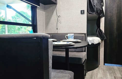 Henderson Haus | Cozy RV in Charming Henderson, Texas for Syrup Festival