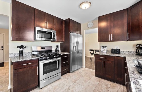 Matteson Haus | Matteson Rental