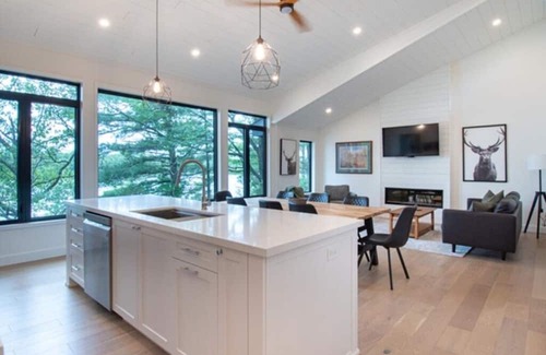Severn Hütte | Gloucester Pool Getaway