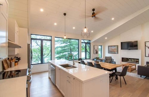 Severn Hütte | Gloucester Pool Getaway